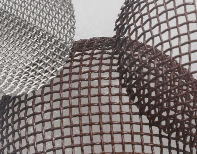 批發燒結鋼絲網產品（pǐn）的特（tè）點