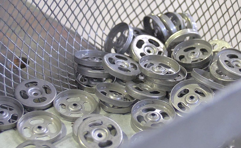 您的滿意是我們（men）的目標